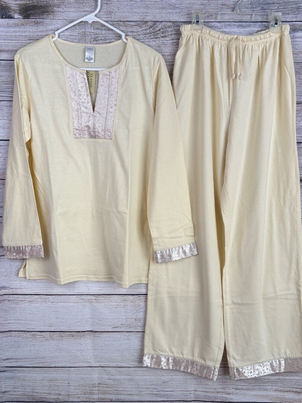 Classic Elements 2 Piece Pajama Lounge Set Yellow Cotton Small